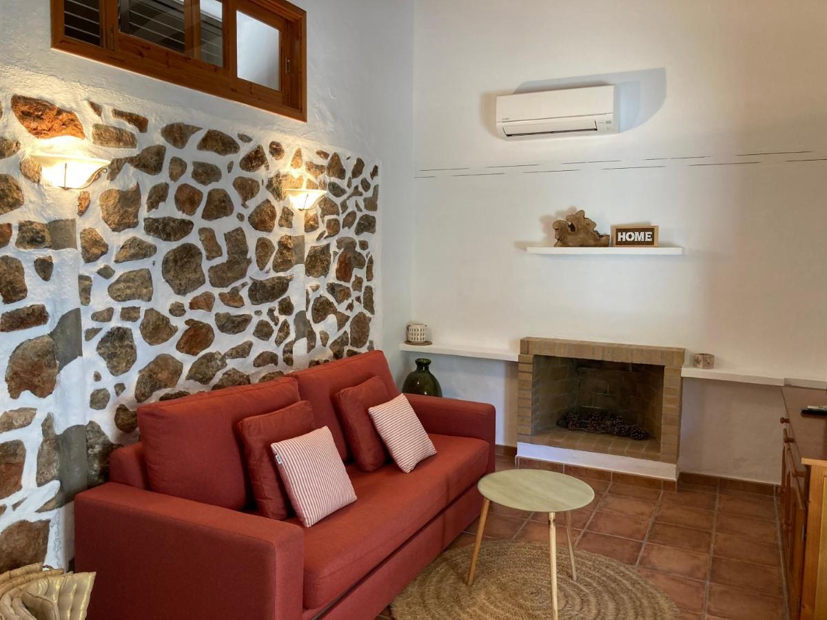 Pinosol Estada en una granja Santa Eulària des Riu